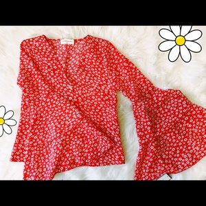 ‘Margaux’ Floral Print Flared Sleeve Blouse - S